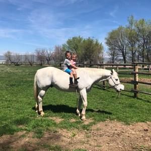 Meet your Posher, Amanda